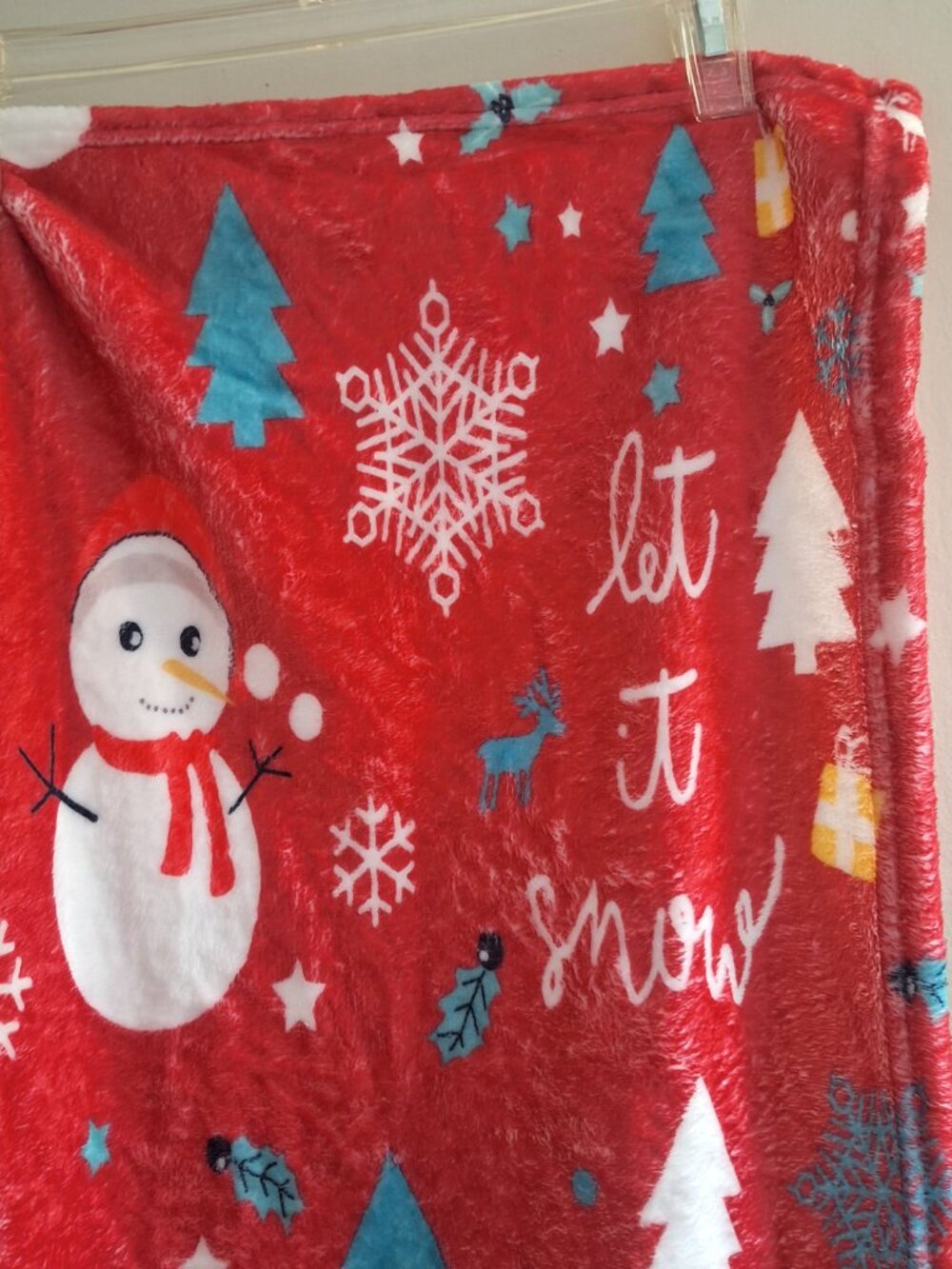 let it snow throw - Picture 4 of 10